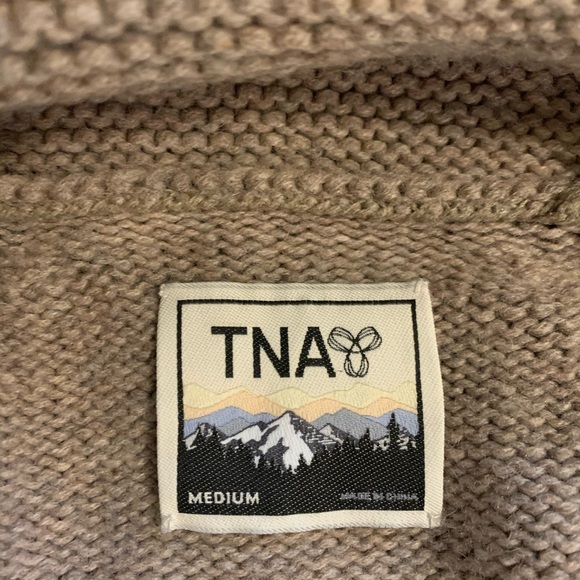 TNA Classic Wool Sweater - Picture 5 of 8